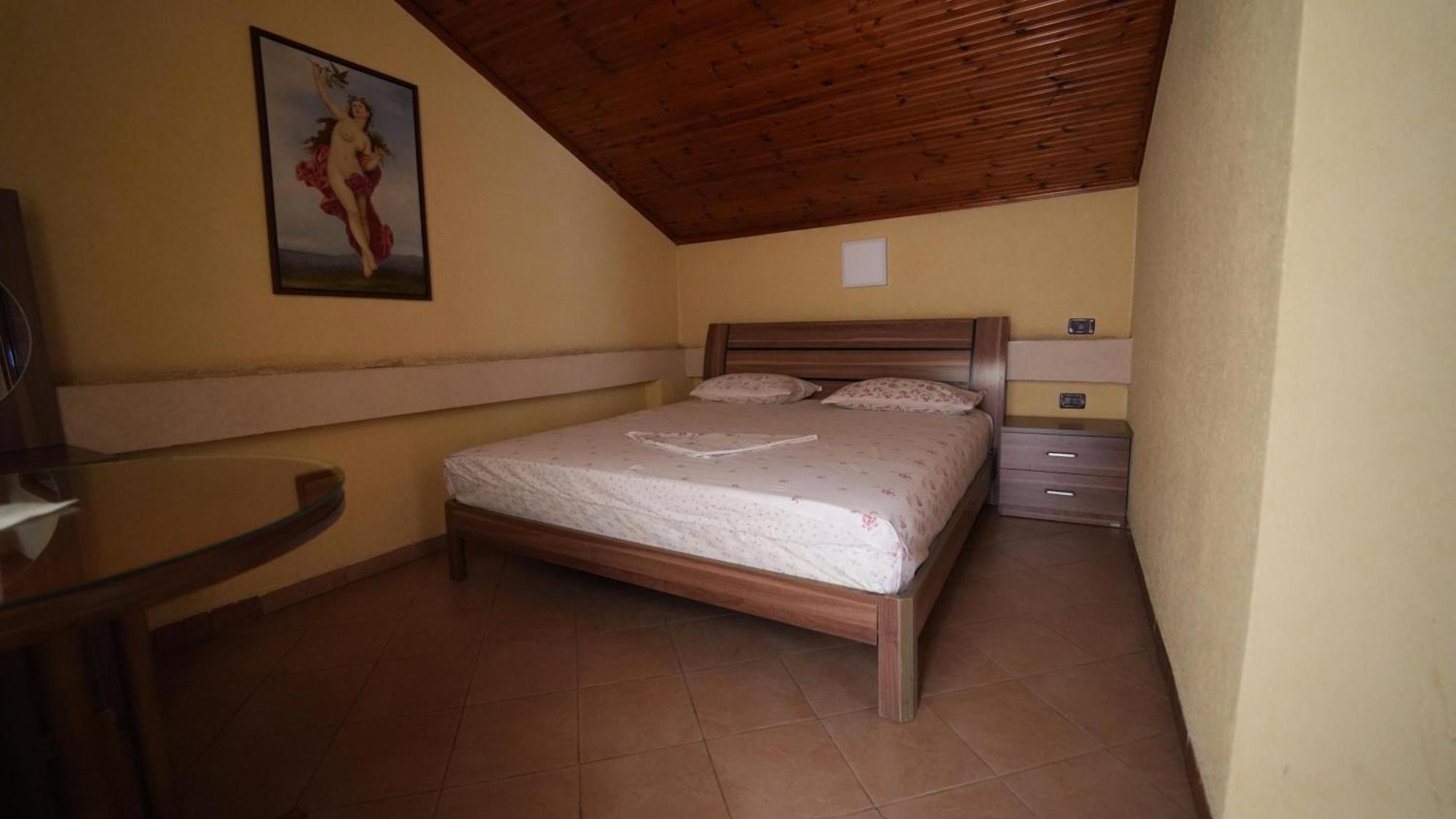Hotel Alen Bar 3*