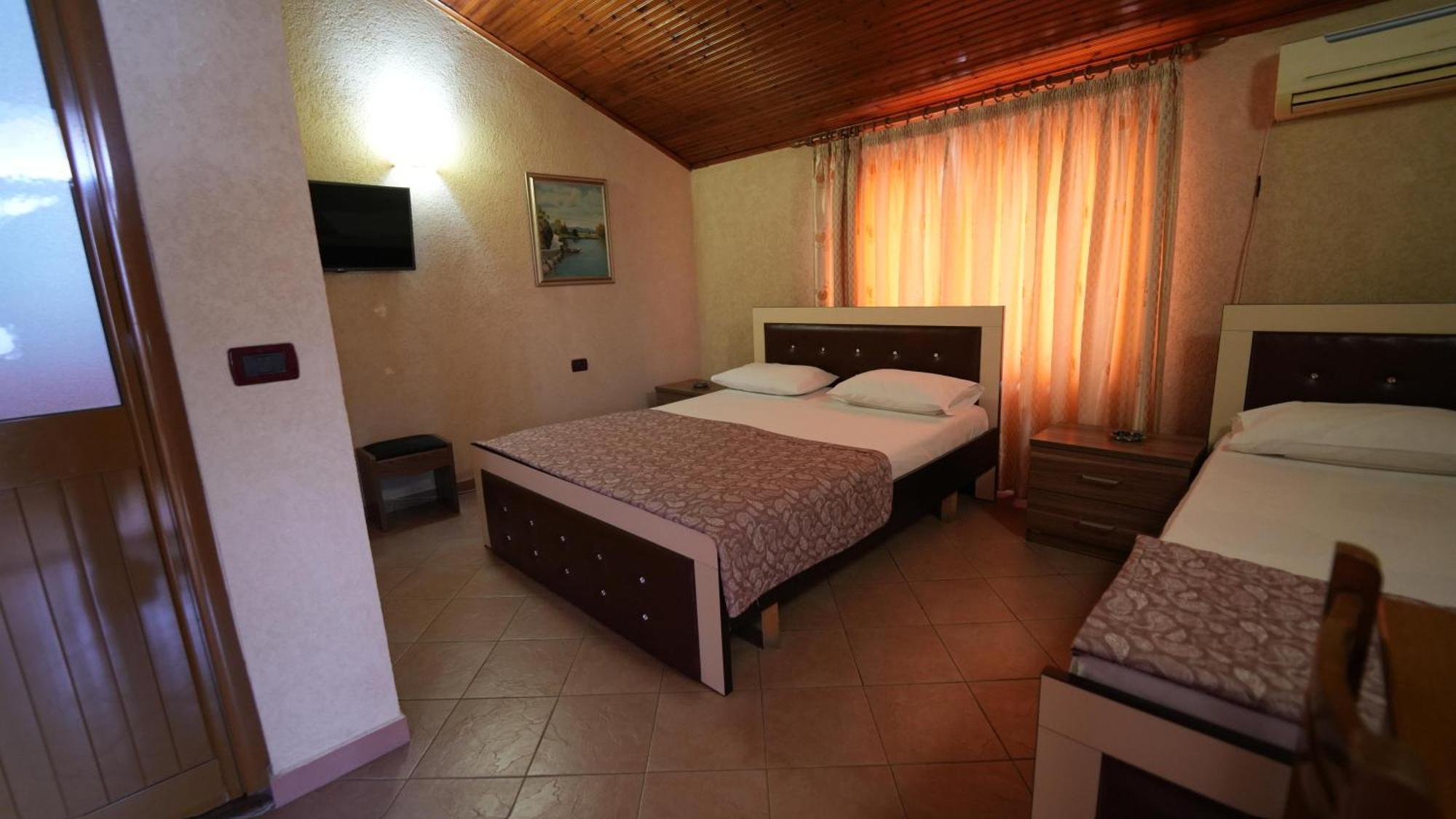 Hotel Alen Bar Tirana