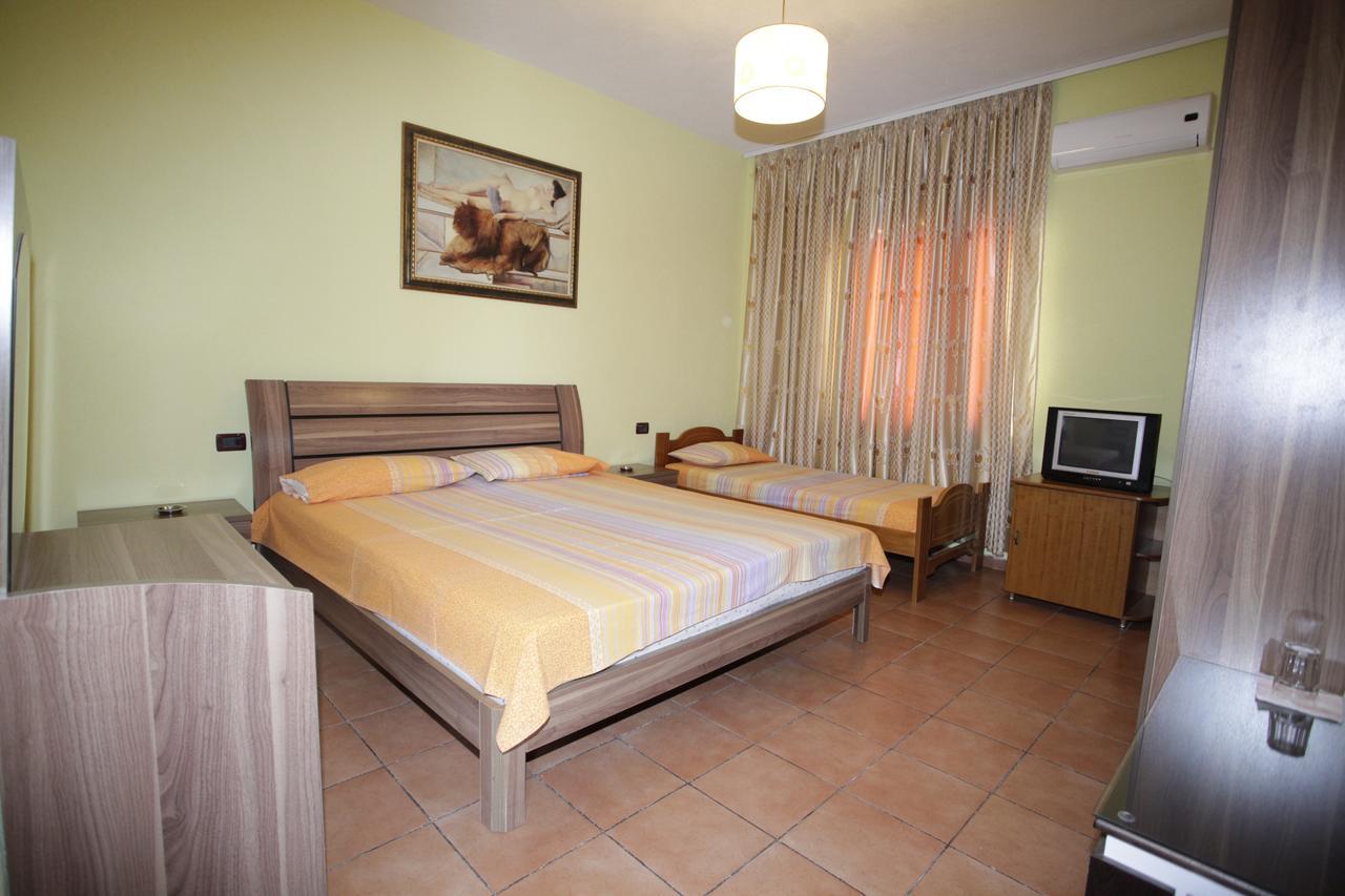 Hotel Alen Bar