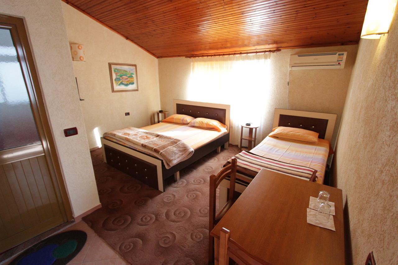 Hotel Alen Bar Tirana